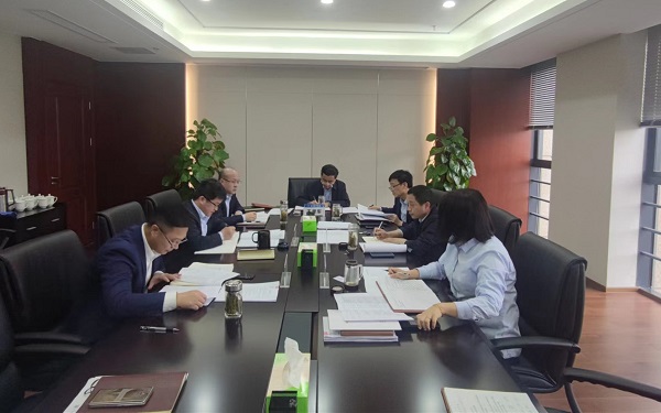 王思軍出席地產(chǎn)集團(tuán)等三個(gè)公司黨委理論學(xué)習(xí)中心組學(xué)校擴(kuò)大會(huì)